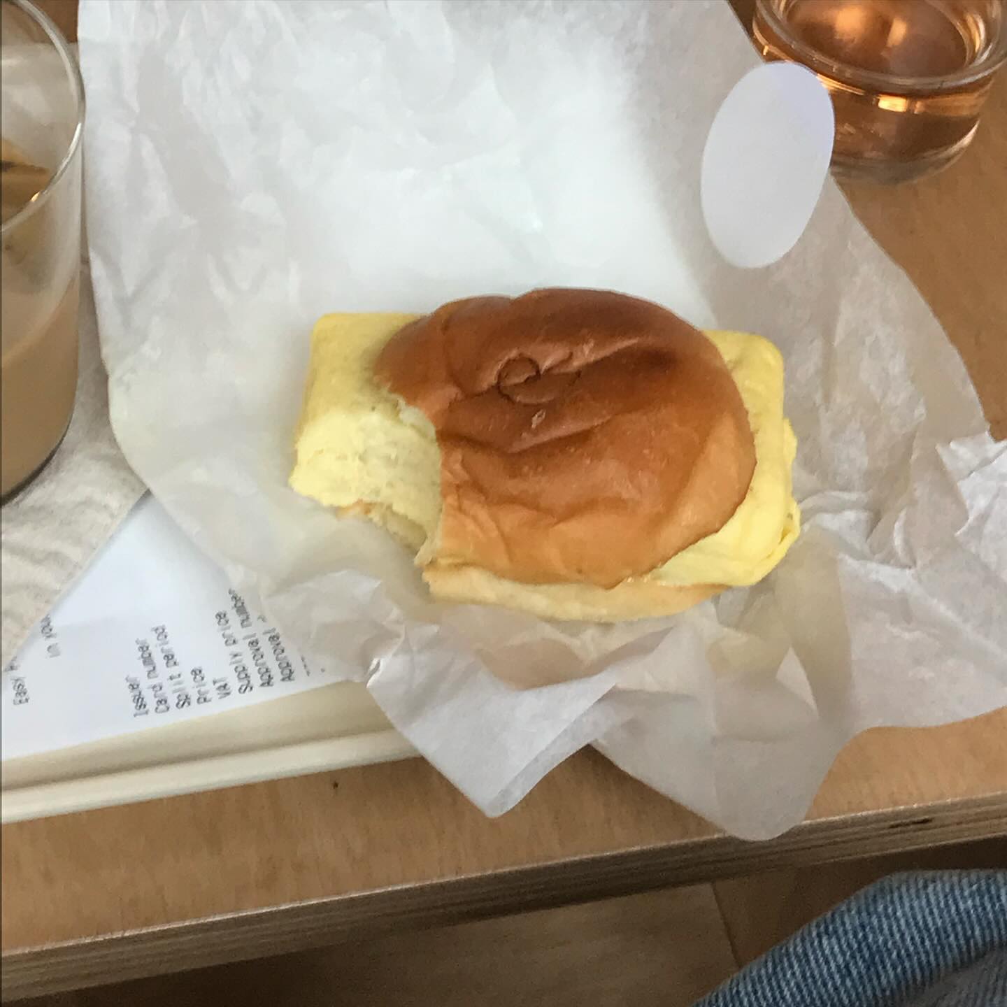 예쁜 사장님이 있는 카페에 왔다💛