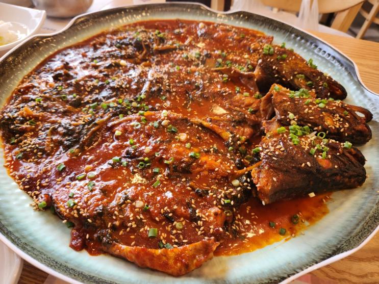 [내돈내산 솔직리뷰] 대전 산성동 꺼먹지 명태조림 / 코다리찜 맛집
