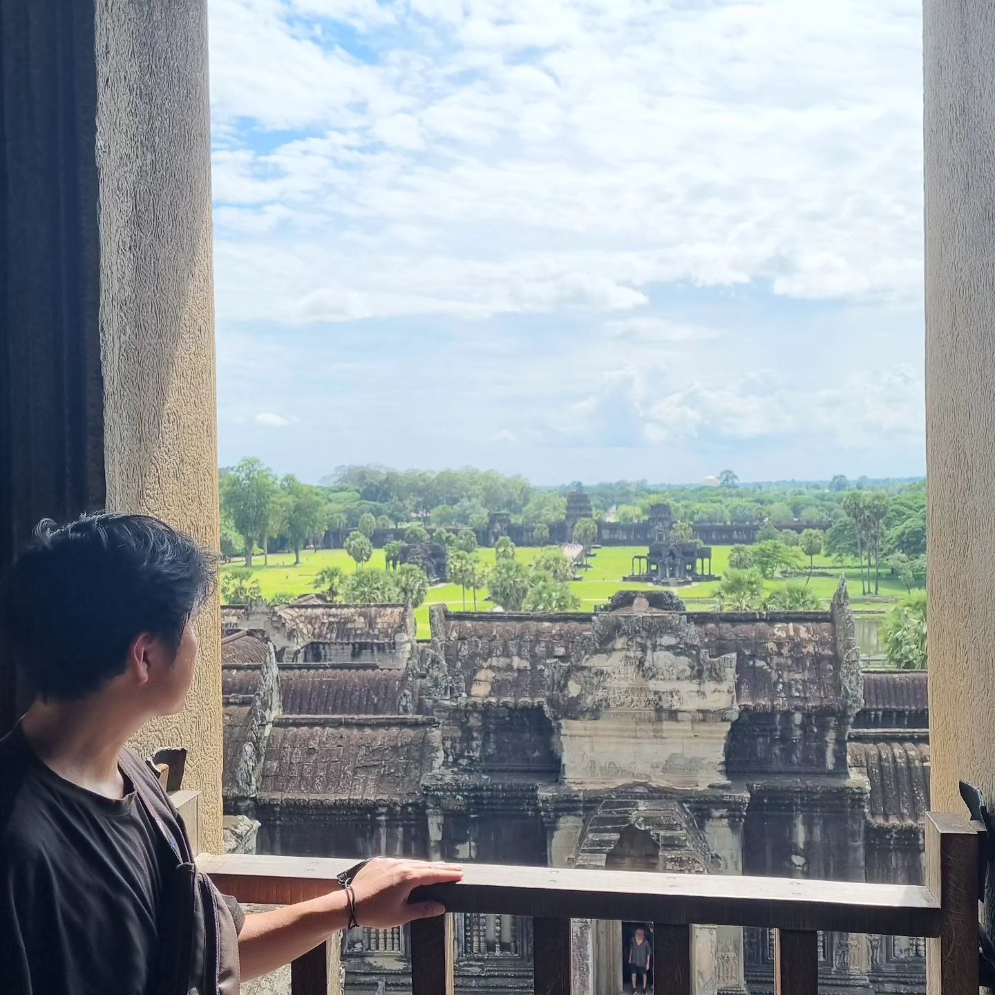 .
#트래블월렛 
#여행사진자랑대회 
#캄보디아 
#앙코르왓 
.
#angkorwat 
travelwallet.official