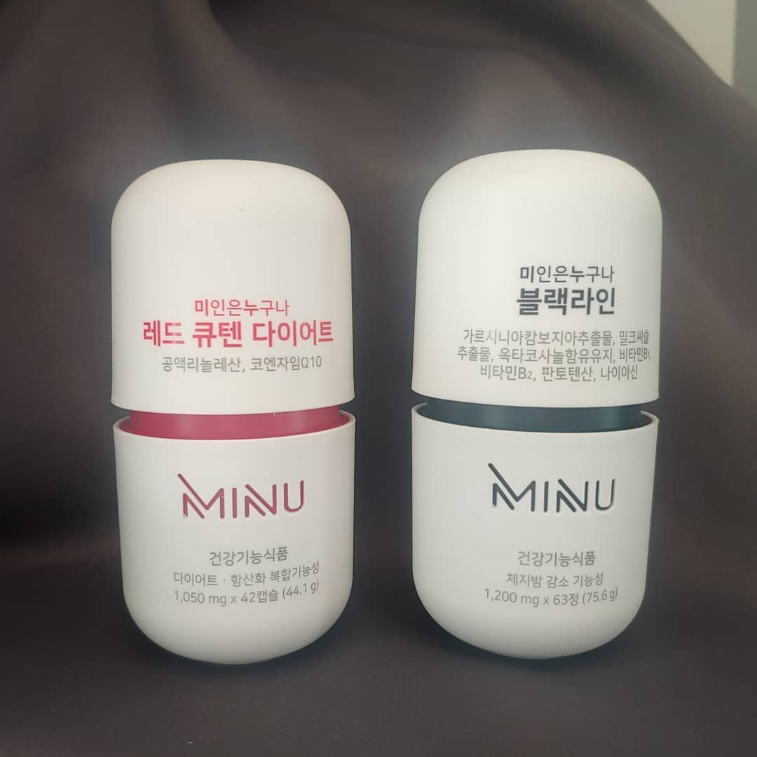 김지현 on Instagram: “선미 다이어트로 유명한 미누 레드큐텐과 블랙라인 커플 다이어트보조제로 레드는 여성, 블랙은 남성용 보조제 😉😉 홍화씨에서 추출한 공액리놀레신과 코엔자임을 주 원료로 함유하고있어,체지방감소와 항산화에 도움주는 다이어트보조제 미누💝 . . 요즘 열심히…”