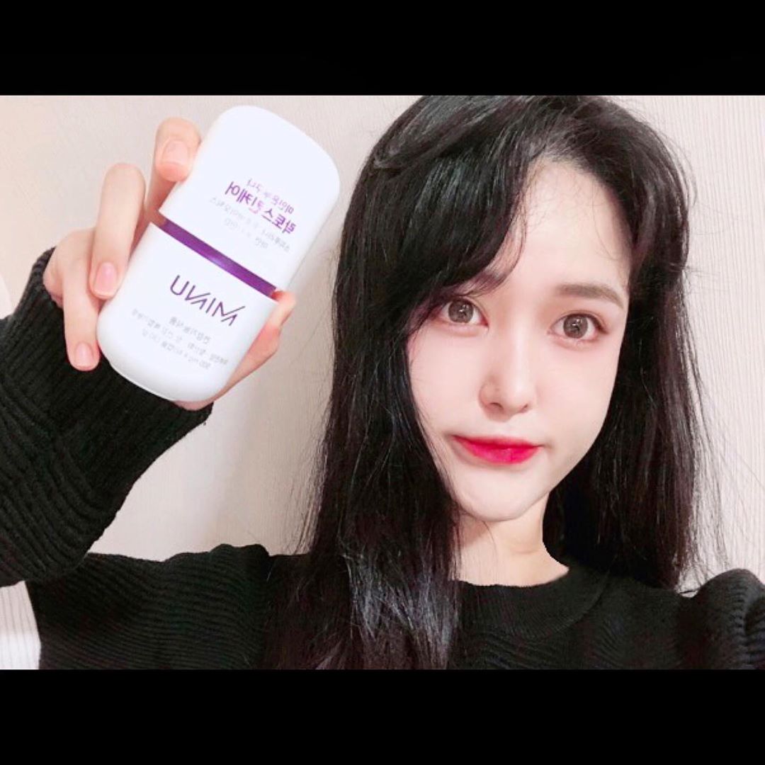 이인혜 on Instagram: “요즘 일교차가 커서 그런지 뾰루지가 좀 올라오기에  이번엔 피부에 좋다는 #미누 #락토스킨케어 💜 ! - 💁🏻‍♀️스피루리나 : 피부건강과 항산화에 도움, 💁🏻‍♀️신바이오틱스 : 배변활동에 도움 두가지 성분이 함께 들어있어서, 피부건강과 장 건강을…”