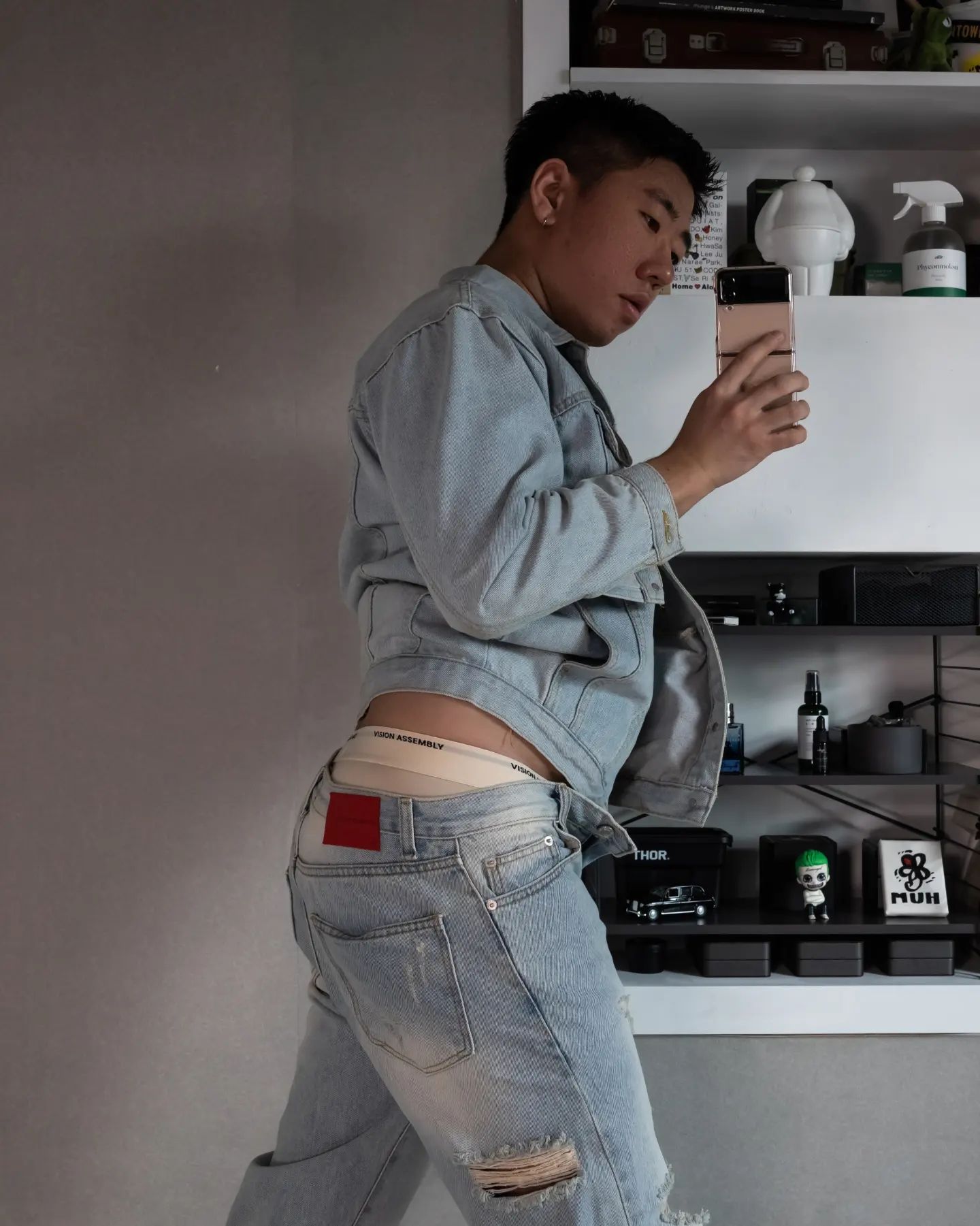 날씨가 아주 봄봄하군 🙃
이제 진짜 열운해서 여름에 바프 찍을꺼얍!!

#남자언더웨어 #비전어셈블리 #삼각브리프 #남자속옷 #패션속옷 #hunk #visionassembly #바프속옷 #바프의상