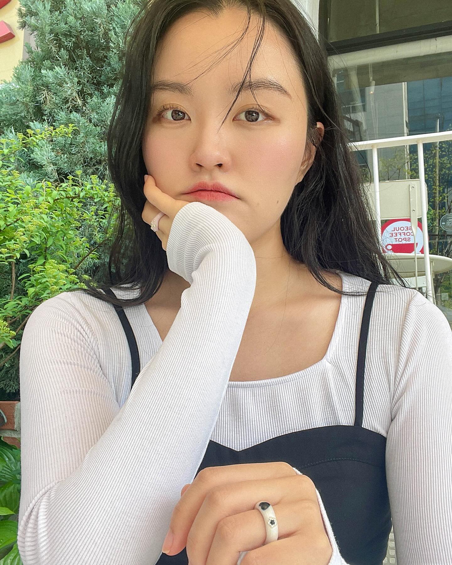☘️
설숲 지박령인 날 위해 1시간 반 거리를 점데하러 와준 알몽

비록 평일이라 울면서 논알콜을 마셨지만
어쨌든 취했다 날씨에 거하게 만취🍻