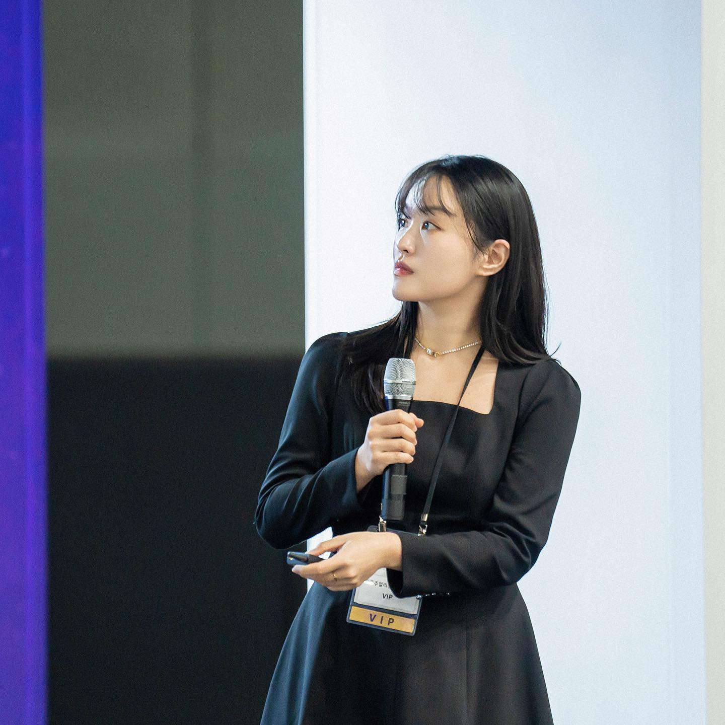 작가님 사진 수령
야무져 보이지만 실상은 너 내 도도독...!