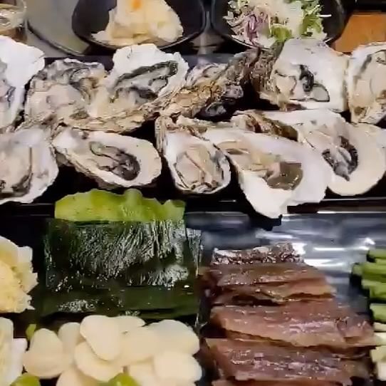 겨울엔 석화랑 과메기는 먹어줘야!

#겨울석화
#과메기
#겨울별미