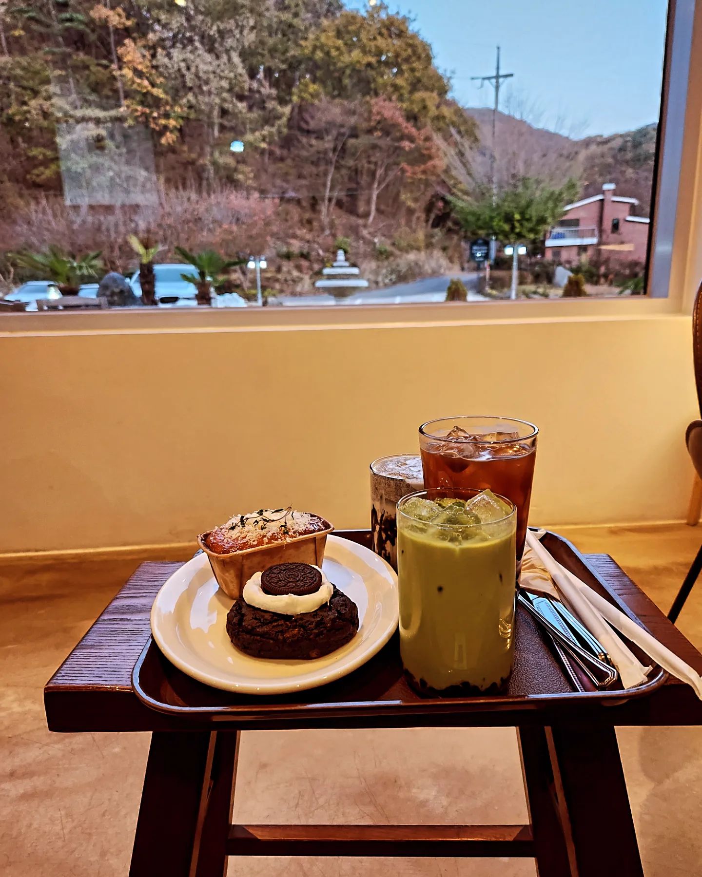 #웨스턴챔버☕️ #웨스턴챔버카페☕️ #카페추천👍 
#이쁜카페추천 #정관웨스터챔버카페 #정관카페
#정관카페추천 #카페탐방☕️ #카페투어☕️