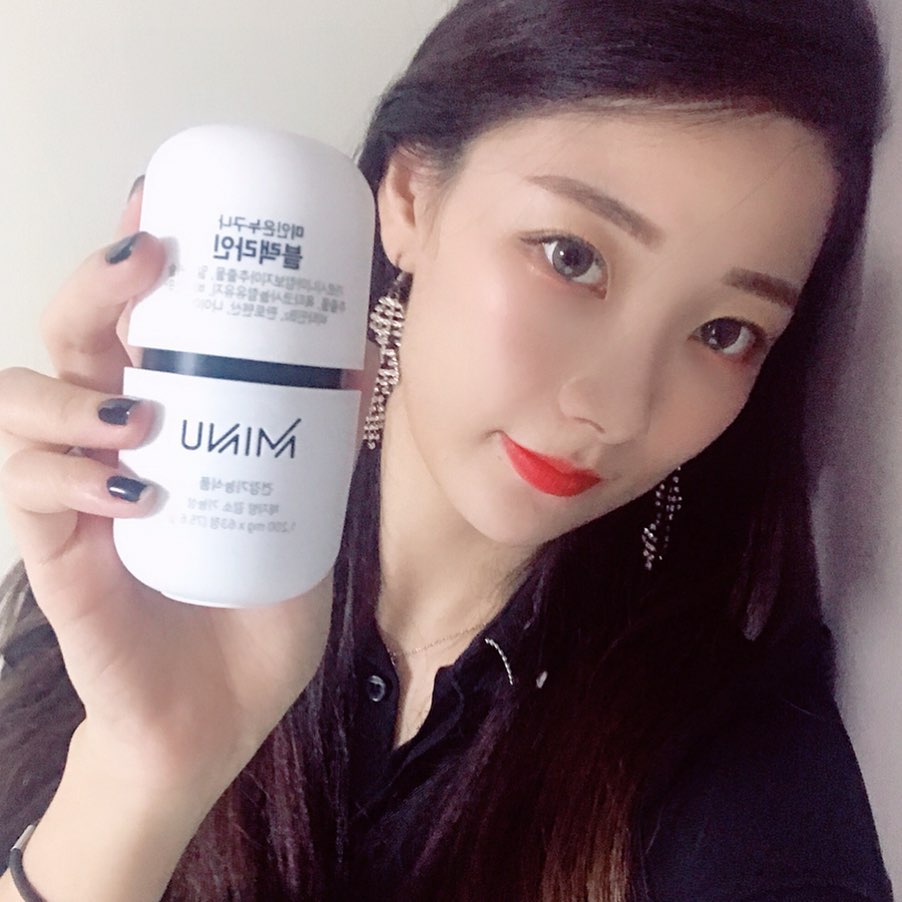 93 on Instagram: “다이어트하는 남친에게 선물해준 #미누블랙라인 !  귀찮아하는 남친에게 #관리하는남자 가되려면 어쩔수 없다며 하루3번에 한알씩만 먹으면 되니까 이렇게 간편한게 또 어딨냐며 줬다 #몸관리하자 !! ㅋㅋㅋ . #미누 #minu #미누다이어트 #블랙라인…”