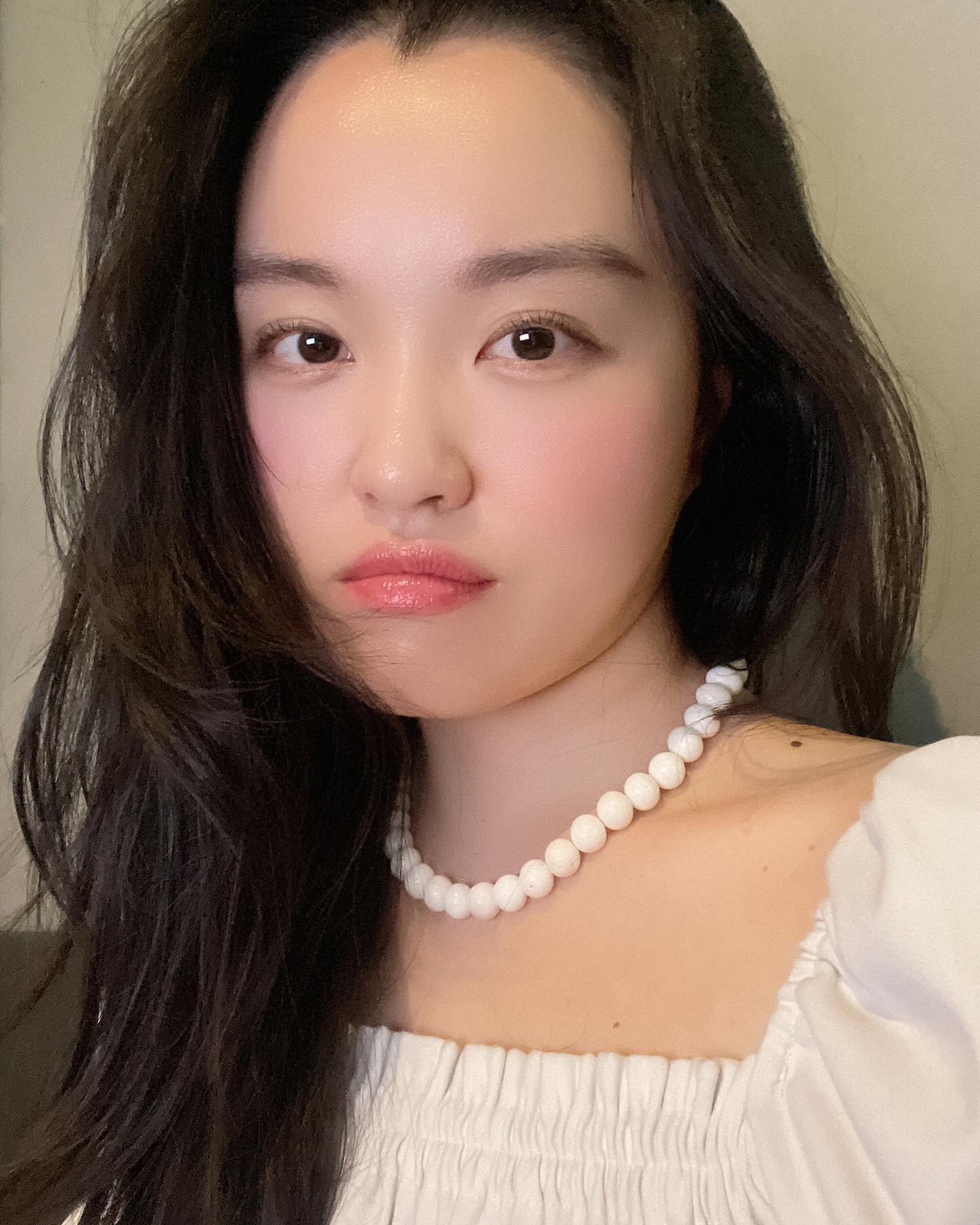 .
🍡 : siegahouse.kr 
시에가 목걸이 너무 야삐🥹 디즈니 공주님 얘기 여러번 들은 날

💋 : le_min__ 
입술은 반영구하고 립밤만 바른 것💕세상 편하다