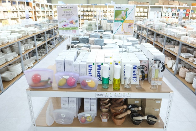 수입그릇 주방용품 쇼핑은 모드니 일산 그릇전시장 가야죠~