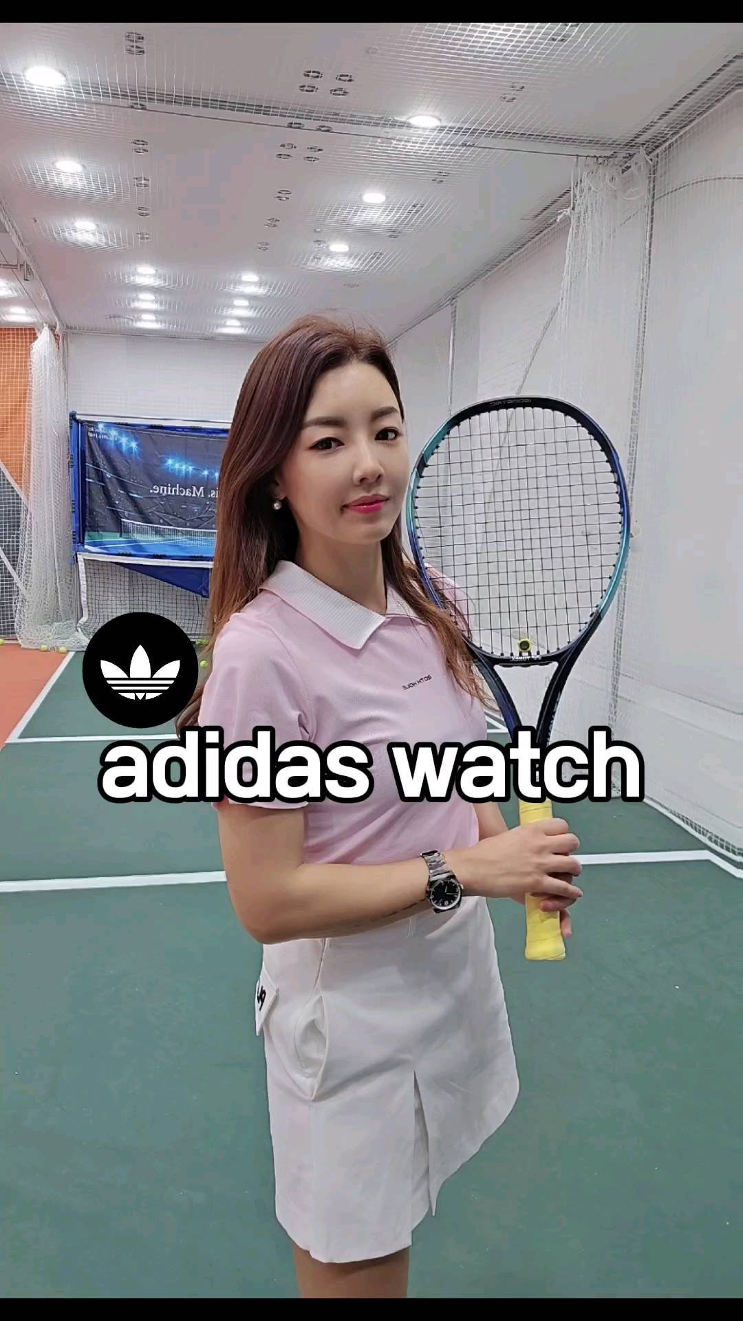 #협찬 Adidas 오리지널 스트릿 손목시계⌚️

스마트워치도 좋지만 티샷 어드레스중에
전화가 와서 흐름이 끊긴적이 있어요😅
테니스 레슨중에도 방해가 될꺼 같아 
전통적 손목시계를 찾게 되었어요.

아디다스니까 말모?!

근데 스타일리시한 카모 디자인 
완전 내스타일얌🤩

운동할 때 불편하지 않도록 가벼우면서 
착용감이 좋고, 너무 과하지 않은 
세련된 디자인이라 홀릭입니다.

🎾🏀🎿🤾‍♂️🥅🏉🥊🏇🤺⛹️‍♂️🥋
스포츠를 즐기는 모든분들에게 추천드려욧

#도수치료받고_테니스행
#재밌는걸_어째🤩
#쿠팡에서_구매가능요

.
#효리씨 #대구테니스 #대구테린이 #황금테니스
#아디다스시계 #아디다스 #오운완 #쿠팡로켓입점 #adidaswatch #아디다스오리지널 #아디다스워치 #패션시계 #스트릿워치 #스포츠인