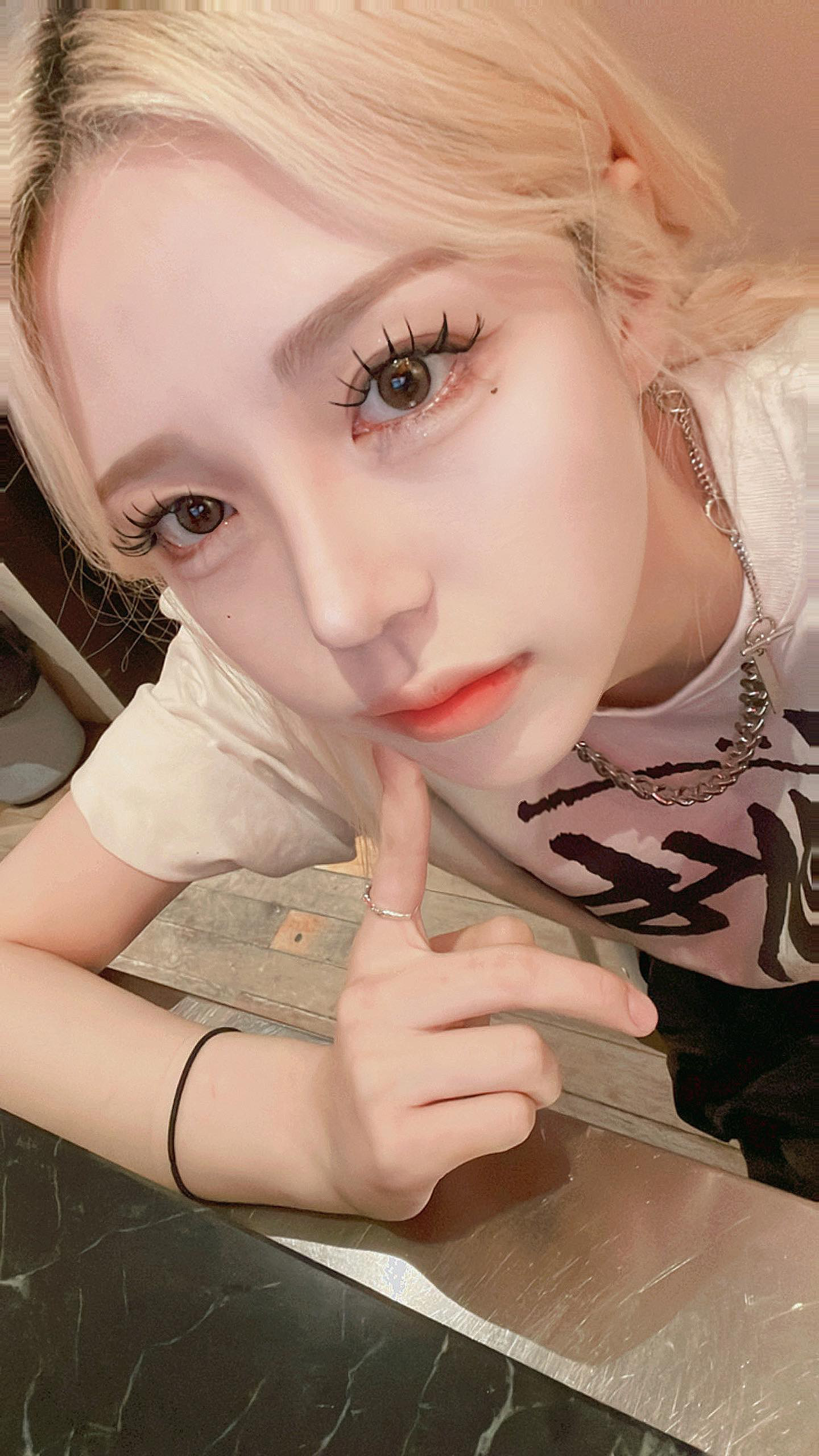 리뷰 콘텐츠 제공 4