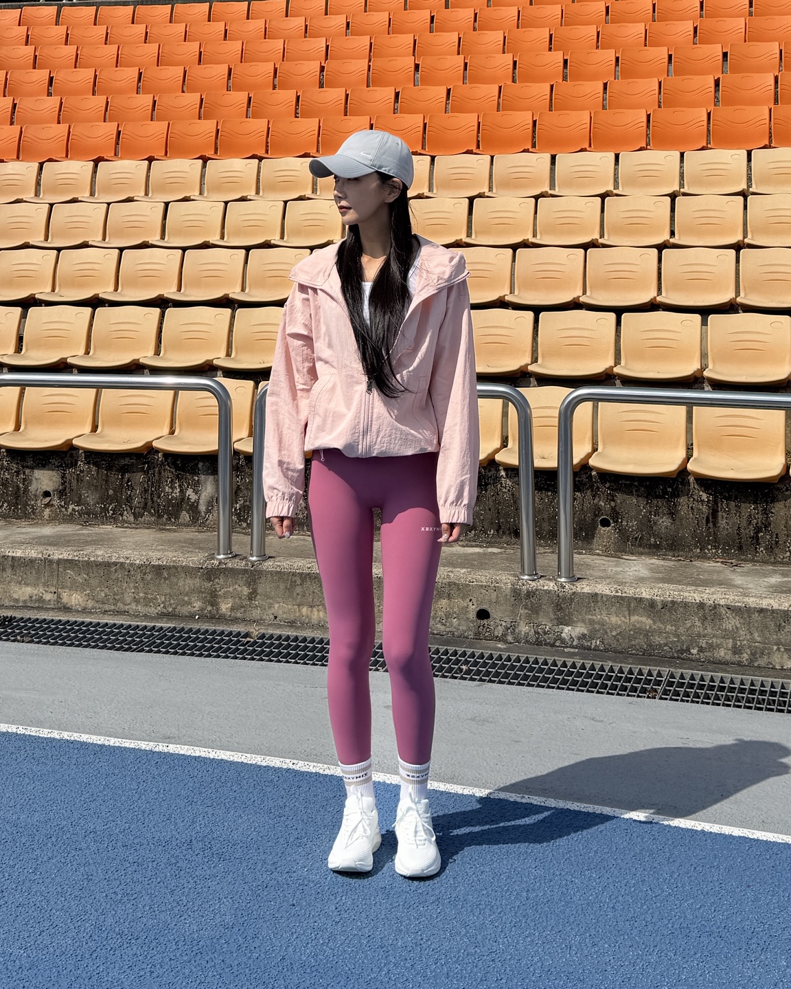 헬스 등 다양한 운동 관련 제품을 홍보하는 콘텐츠 서비스 제공 5
