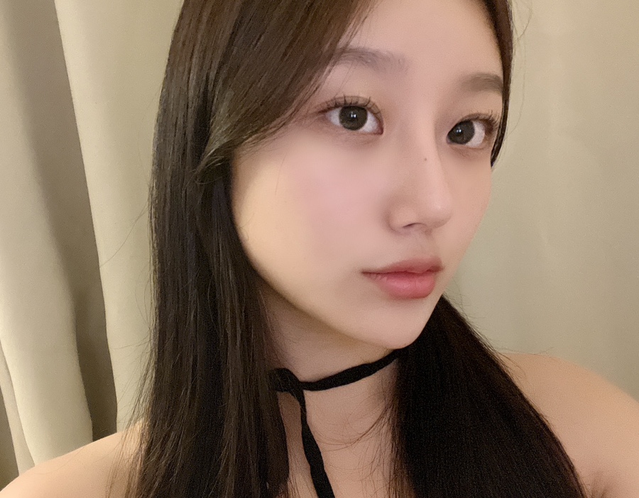 현 콘텐츠 마케터/모델로 퀄리티 높은 콘텐츠 제작해드립니다. 3