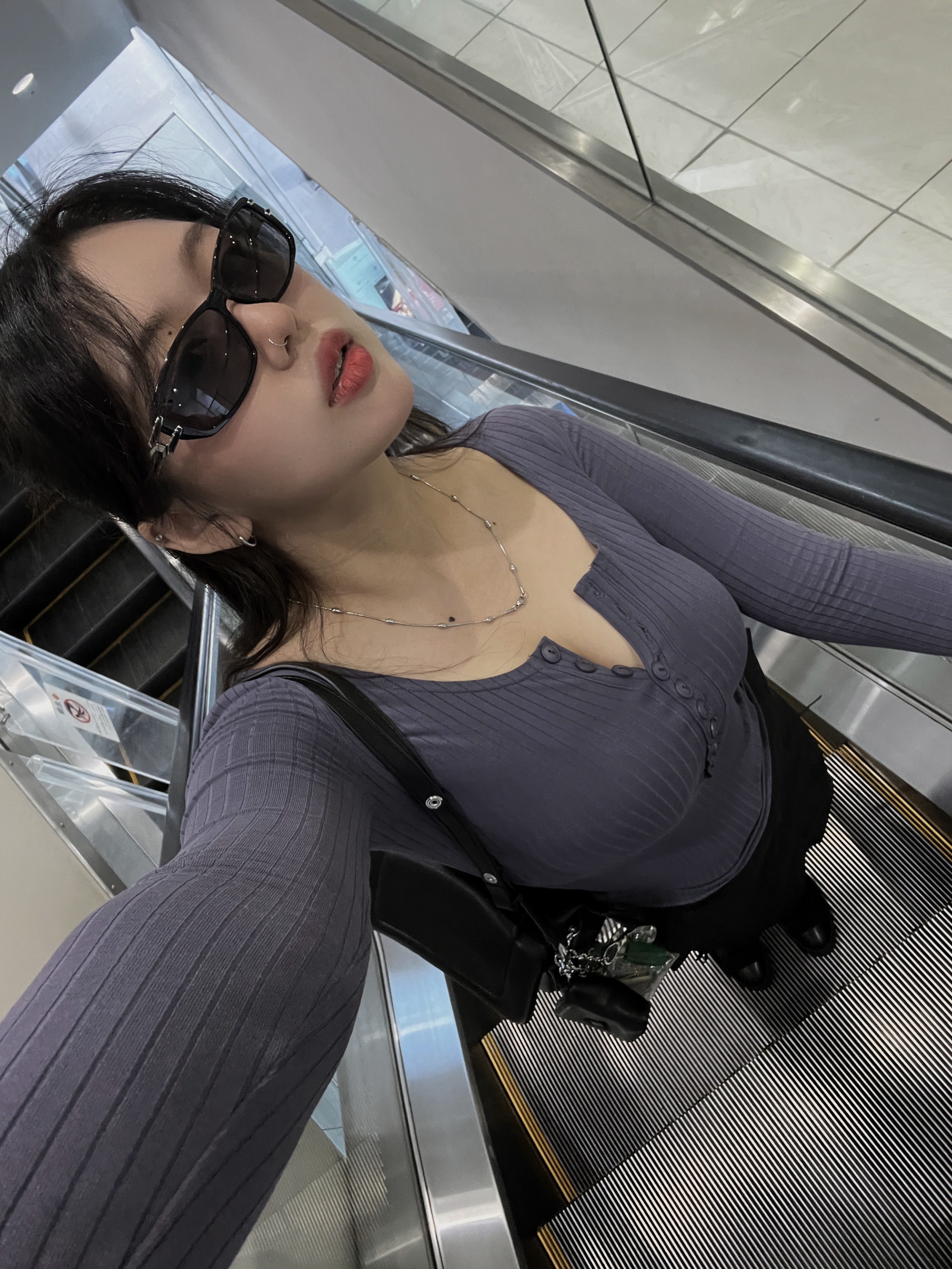 패션/ 뷰티/ 핫플추천 등 예쁜감성으로 담아드려요 4