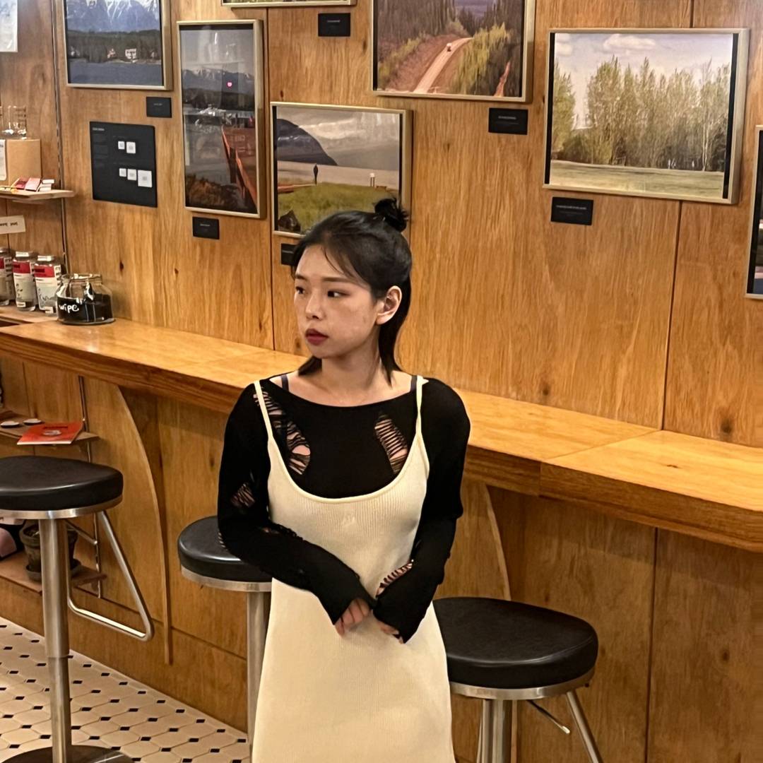 옷이 돋보이는 감성있는 사진으로 패션 블로그 포스팅 4