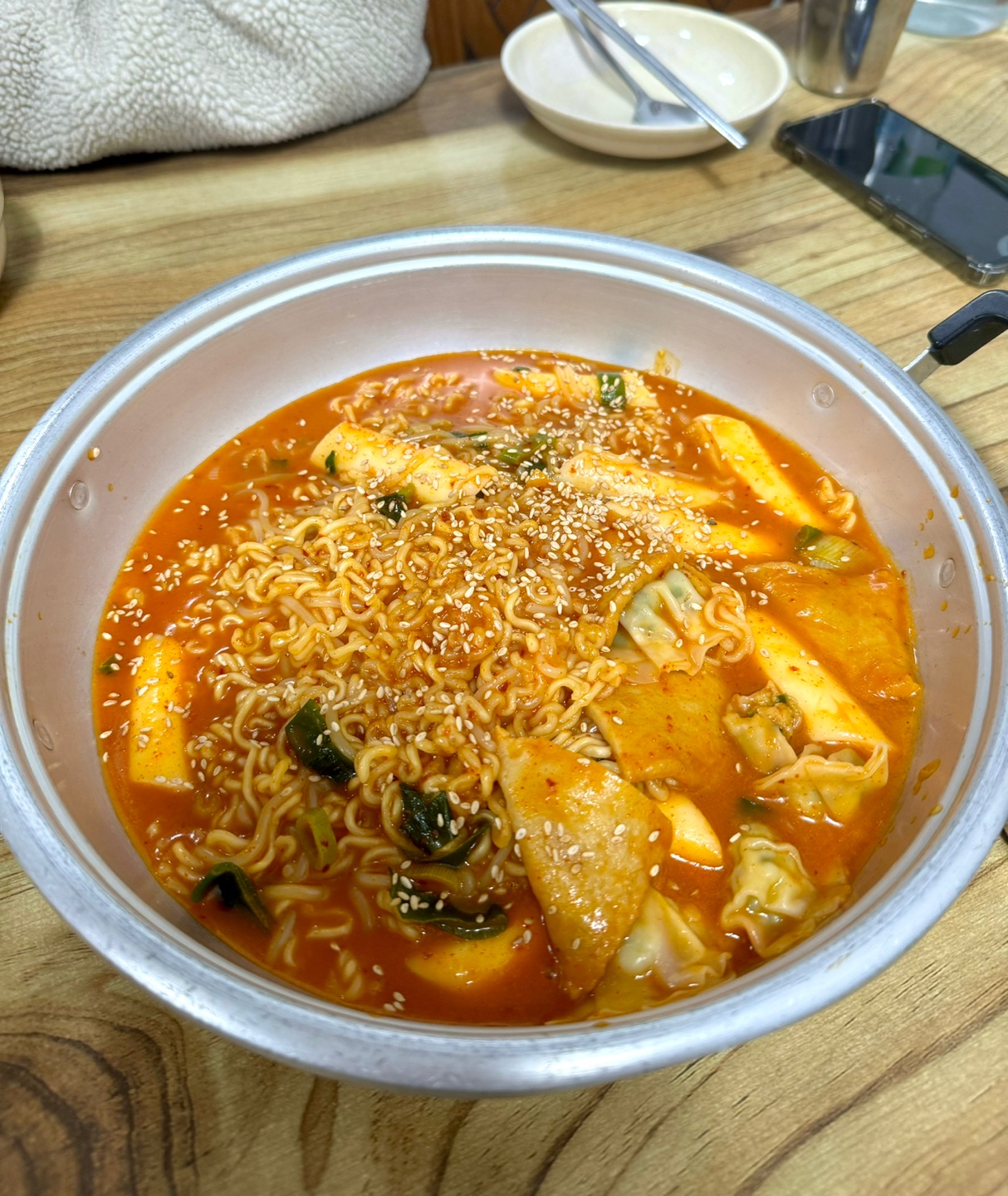 음식점 및 카페를 방문해서 먹었던것을 주로 올려요! 2