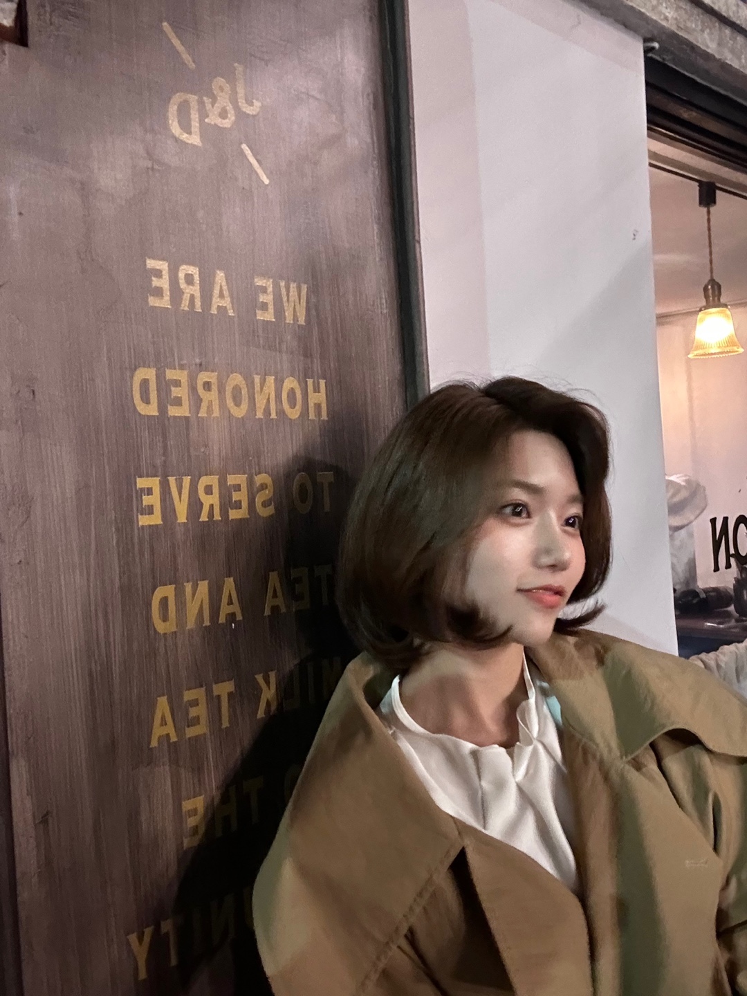 전문 모델이 제공하는 고퀄리티 리뷰와 콘텐츠  7