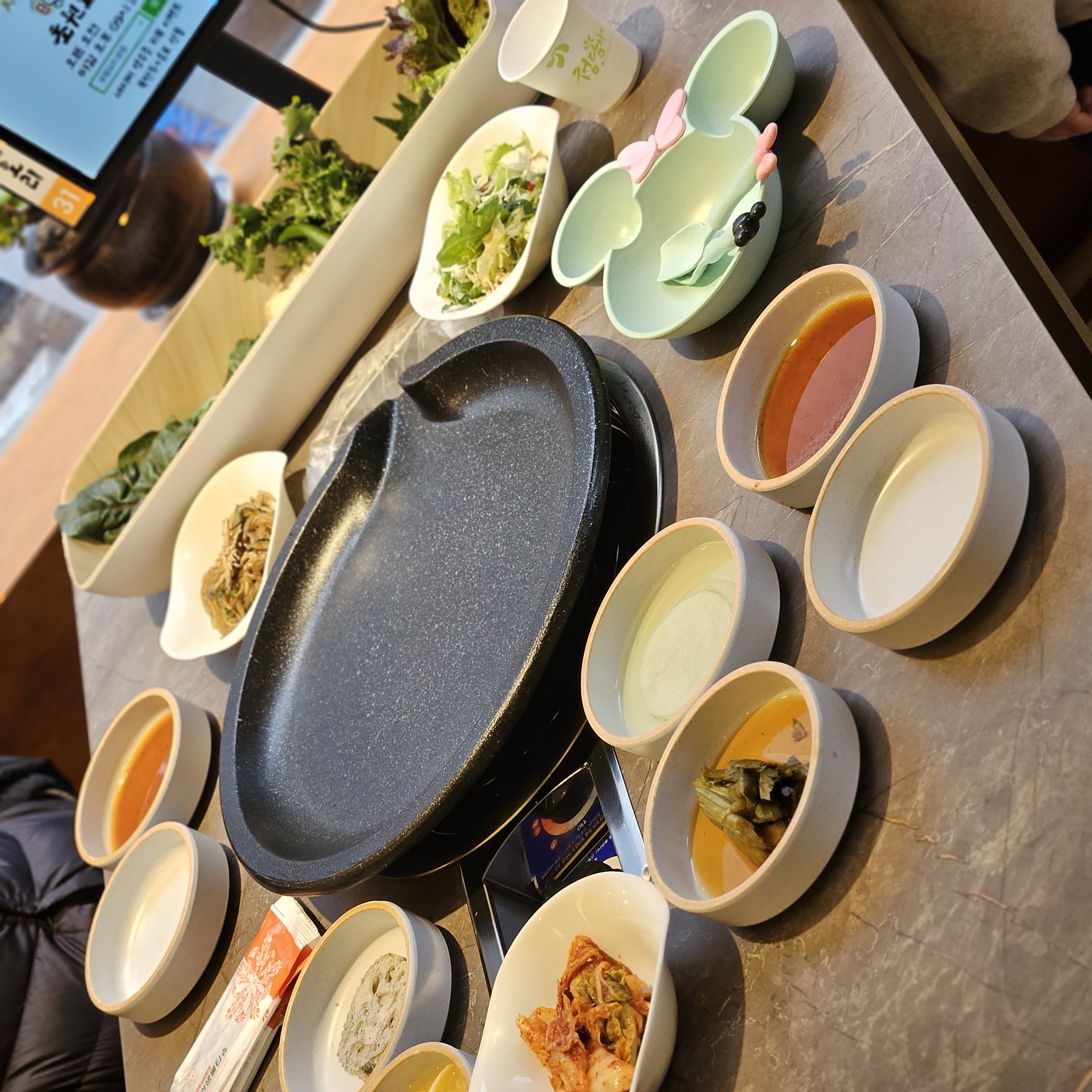 뷰티,맛집,카페,육아용품 4
